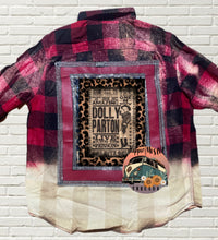 Load image into Gallery viewer, Dolly Live in Concert Flannel
